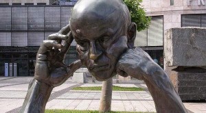 thinking-sculpture-stuttgart-germania-600x330