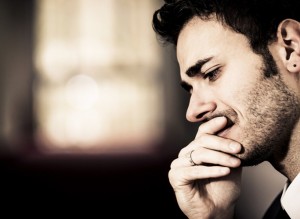 barbat+ingandurat+despartire