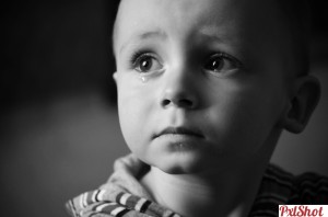 PxlShot_concurs-foto-alb-negru-fotografia-de-portret-tristetia-pe-chip-de-copil-9014_revision_0_small