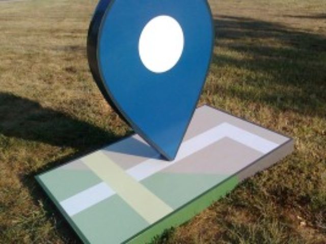 facebook-pointer-300x200