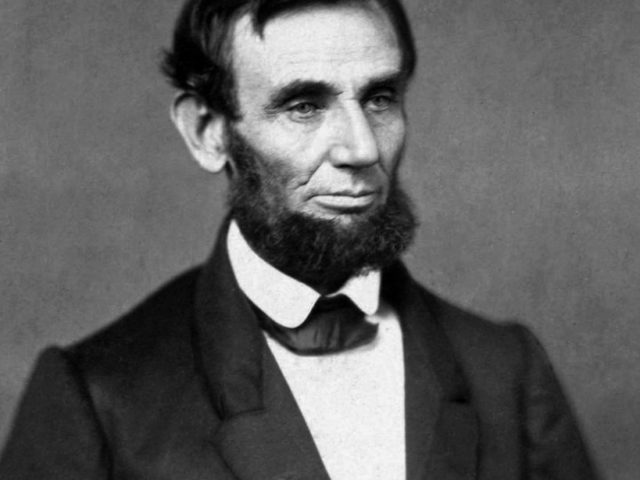 Abraham_Lincoln_O-55,_1861-crop