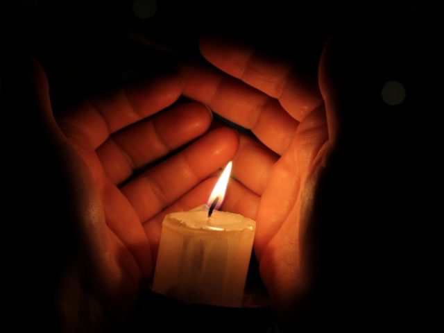 hande-und-kerze-1359291377_79