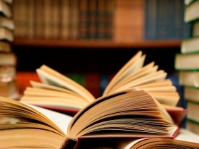 carti-vacanta-elevi1