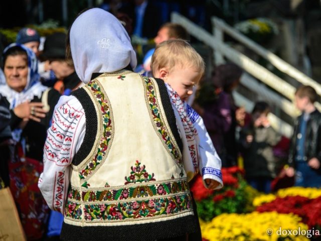 liturghie_sf_parascheva_2014_foto-oana_nechifor_44