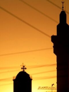 biserica+moschee_121716