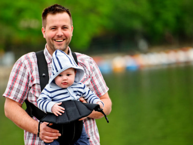 father-baby-sling-carrier