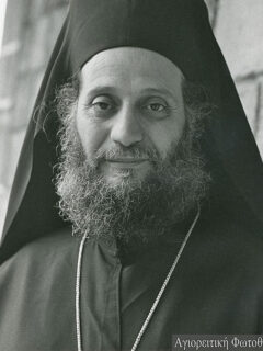 Aimilianos-igoumenos-Simonopetras4-IN