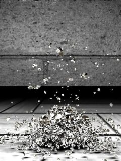 189574_fragments-broken-glass-photography