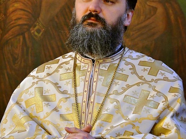 153979_147996_preot-constantin-sturzu