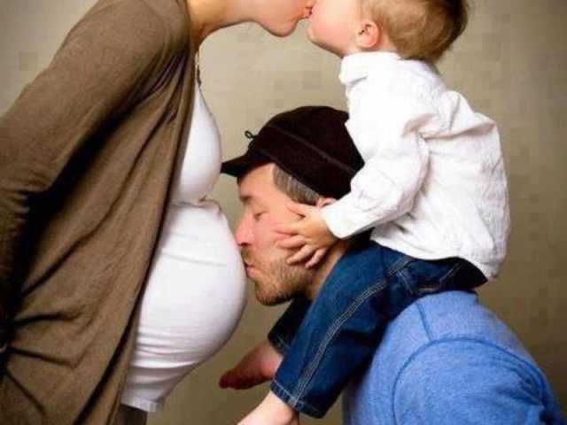 531770_499263363503952_1995905056_n