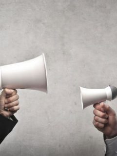 photodune-3715668-business-quarrel-m