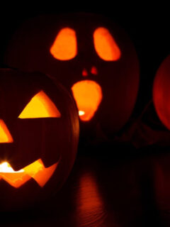 Extreme-Halloween-Pumpkin-Carving