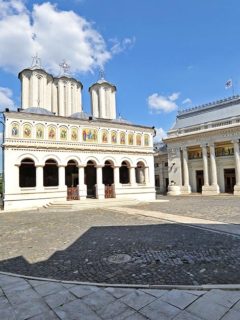 catedrala-patriarhala_0_w1000_h652_q100
