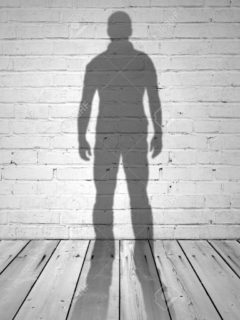 635886638377713707-2069564009_Shadow-man