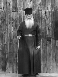 Priest,_Valamo_Monastery,_Karelia,_Russia_(5578848993)_(2)