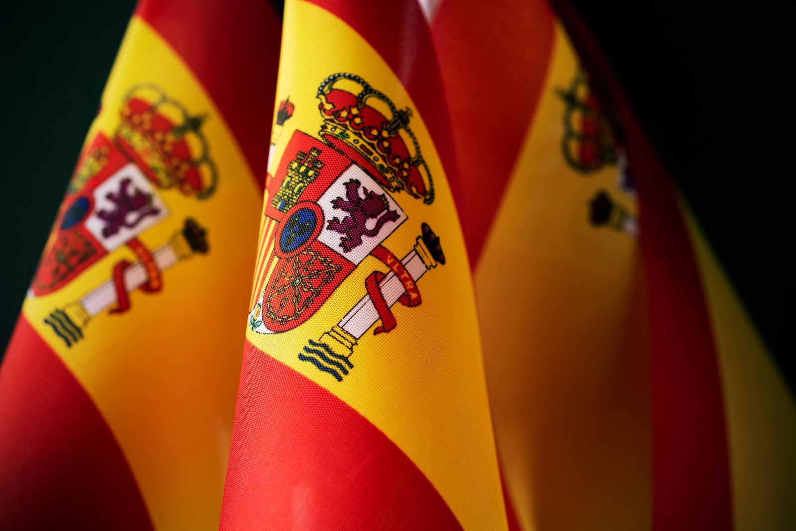 bandera-del-reino-de-espan-a-bigstock