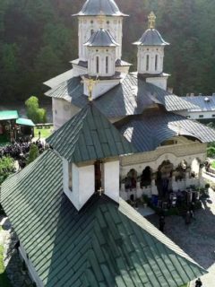 Mănăstirea Lainici