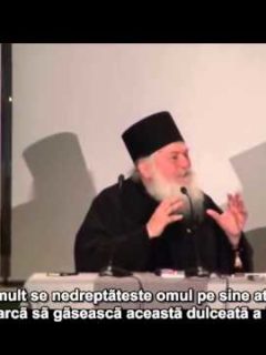 Arhim. Efrem Vatopedinul: „Dacă nu le dăm copiilor noștri pe Hristos, studiile nu le folosesc.”